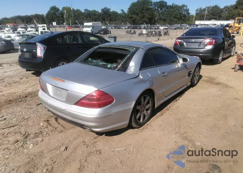 2003 Mercedes-Benz Sl 500 z USA, uszkodzony, nr VIN WDBSK75F13F047367